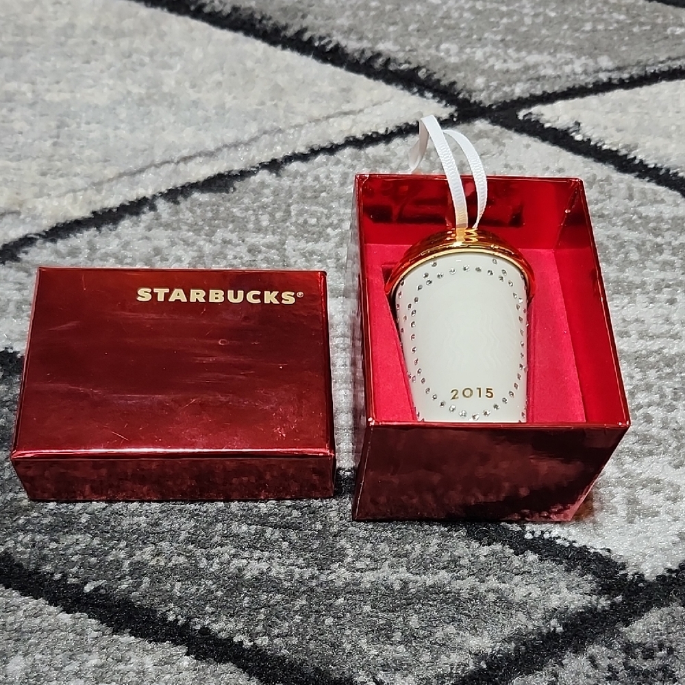 STARBUCKS 2015 SWAROVSKI CRYSTALS ETCHED SIREN LOGO HOLIDAY CUP HANG ORNAMENT